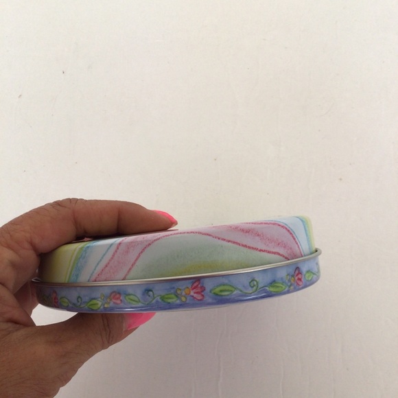 BRIGHTON HEART LARGE JEWELRY TIN - Picture 13 of 13